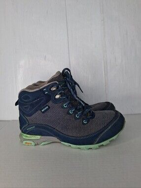 Ahnu Teva Women's Hiking Boots Size 7.5 Grey Vibram Waterproof